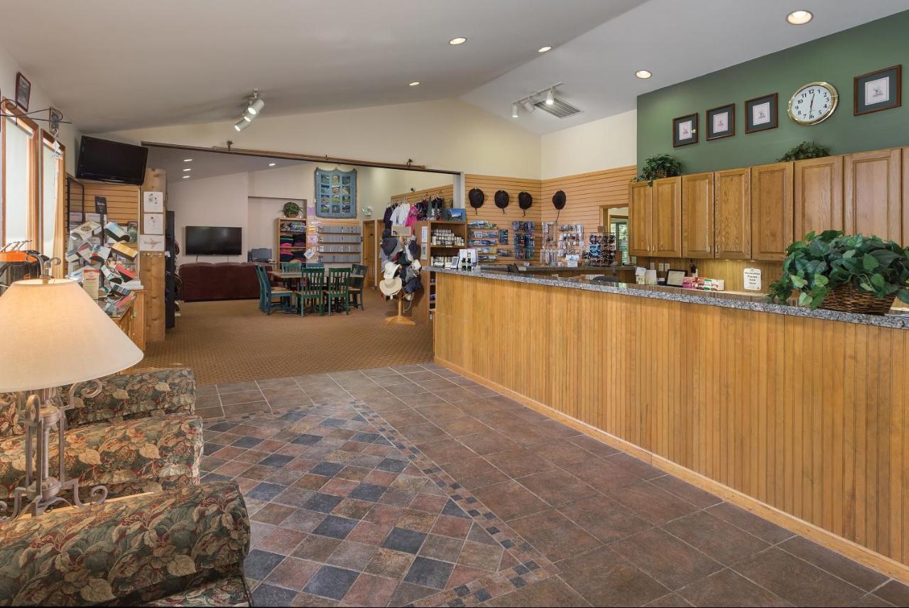 Whispering Woods Resort Welches 외부 사진