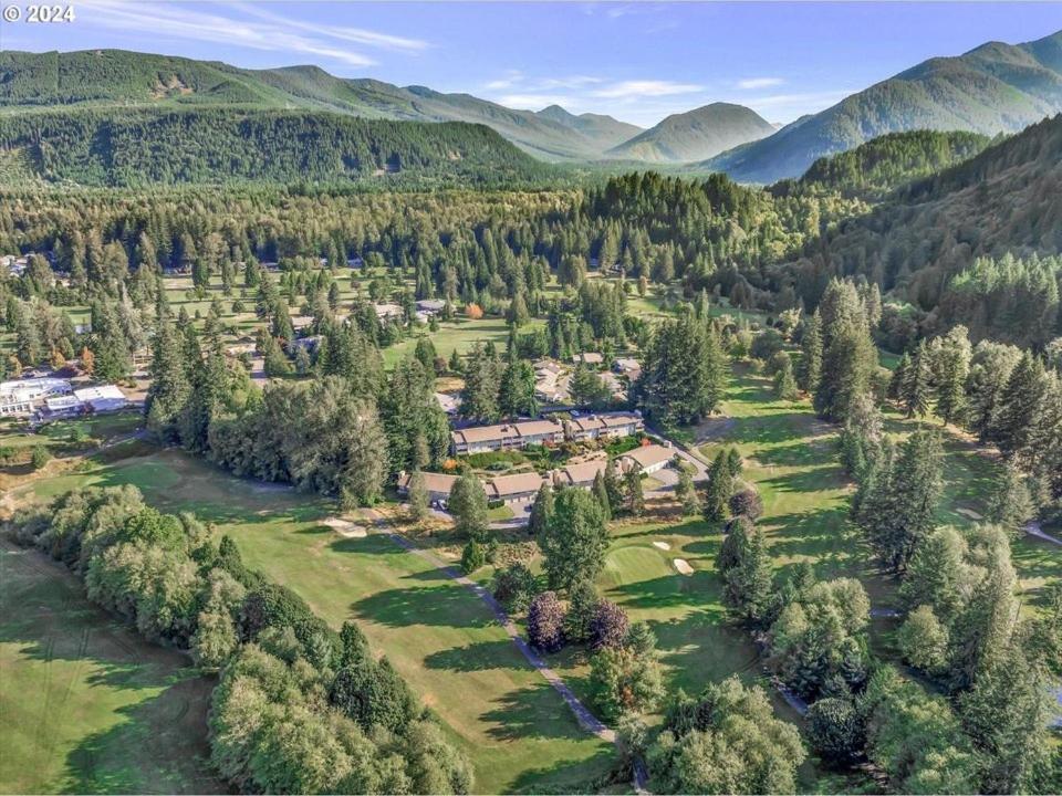 Whispering Woods Resort Welches 외부 사진